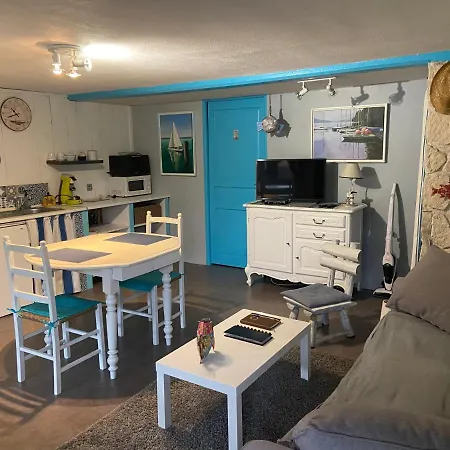 Avec Piscine Chez Vero Διαμέρισμα *